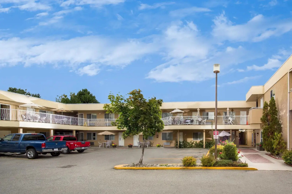 Siesta Suites