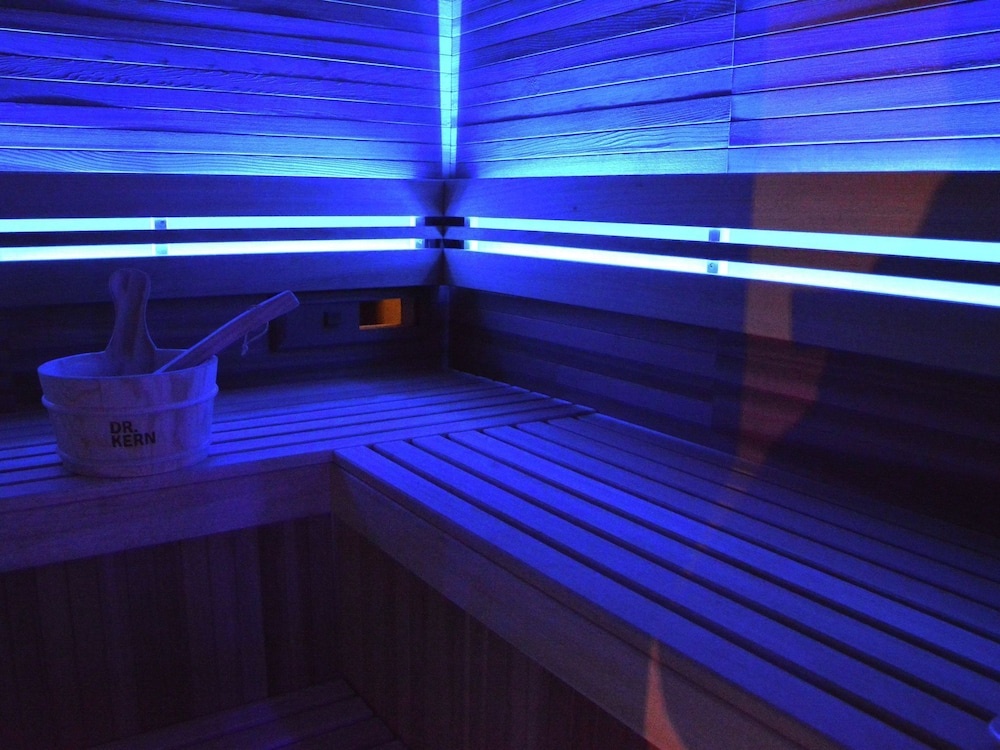 Exquisite Holiday Home in Manhay with Sauna