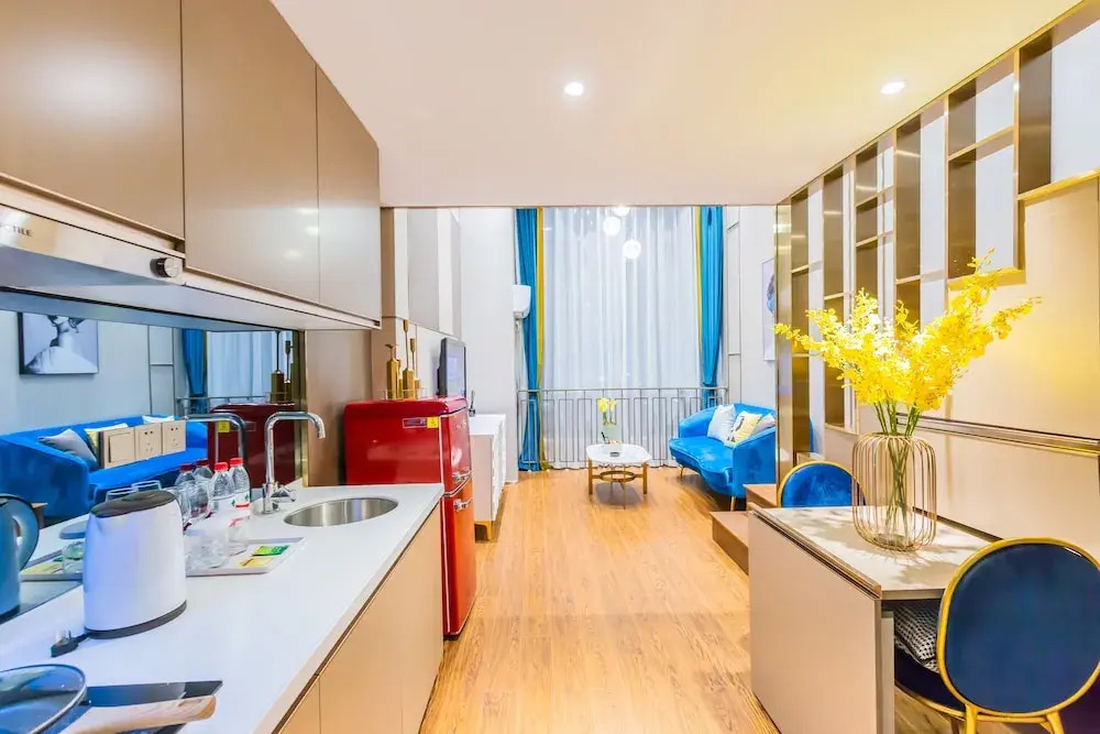 Wisetrip Service Apartments (Wisdom Gate)