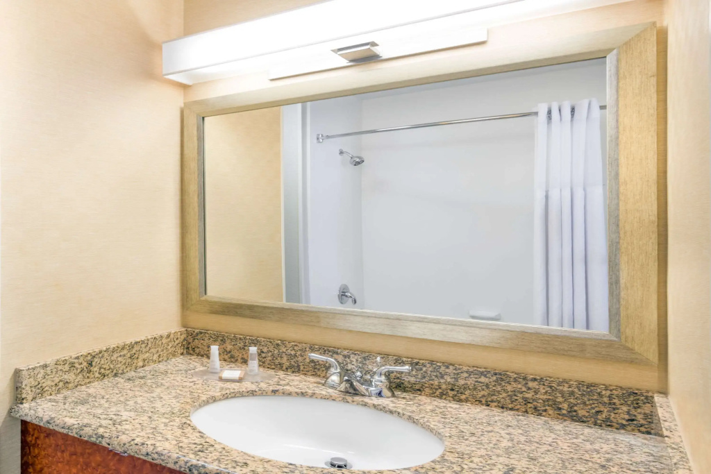 Baymont by Wyndham Denver International Airport