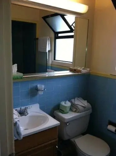 Sea Breeze Motel