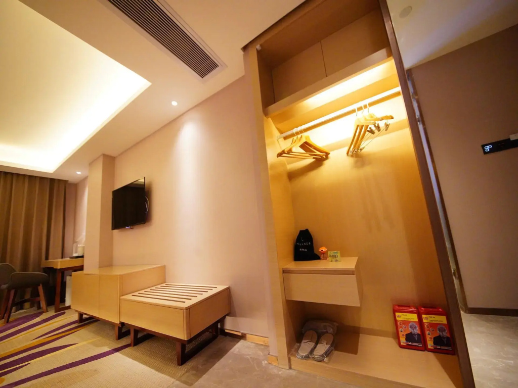 Lavande Hotels Heyuan Longchuan County Laolong Town