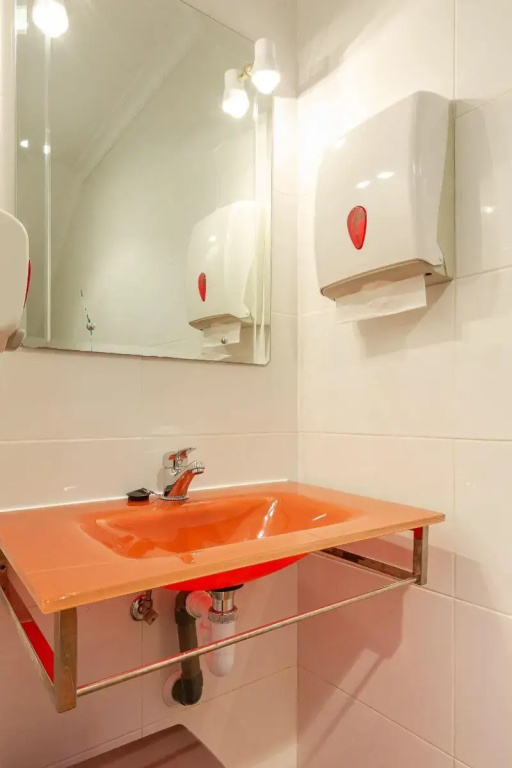 Hostal Boutique Luna de Nerja OLIVE OIL FREE DEGUSTATION & SALE