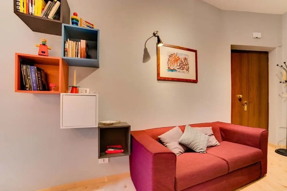 Cosy 1 Bed Flat With AC in San Giovanni, Serviced by Hostmaker