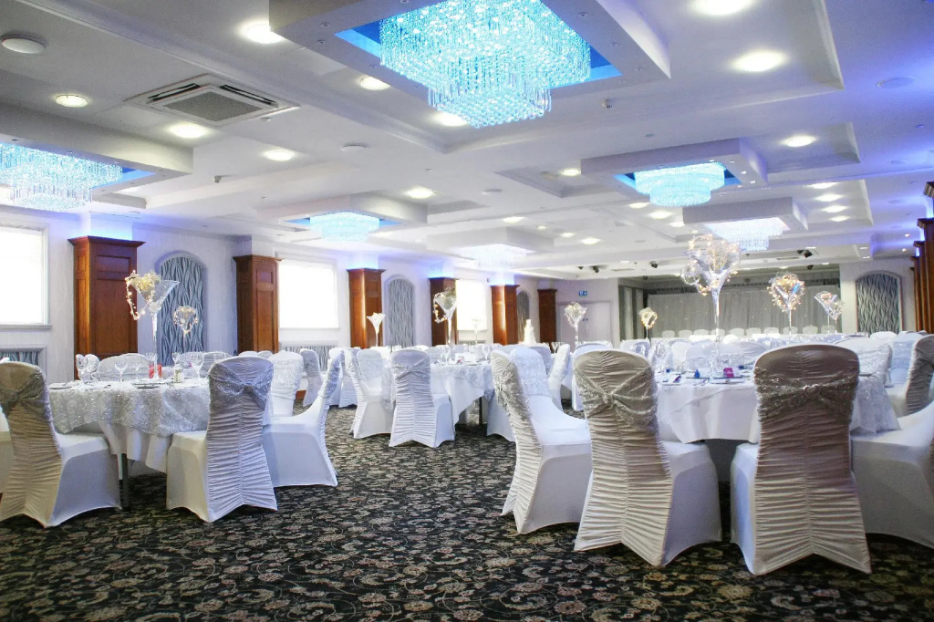Beechlawn Hotel