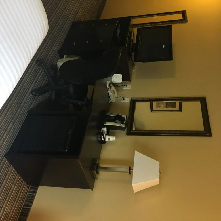Holiday Inn Express Hotel & Suites Council Bluffs - Convention Center Area by IHG