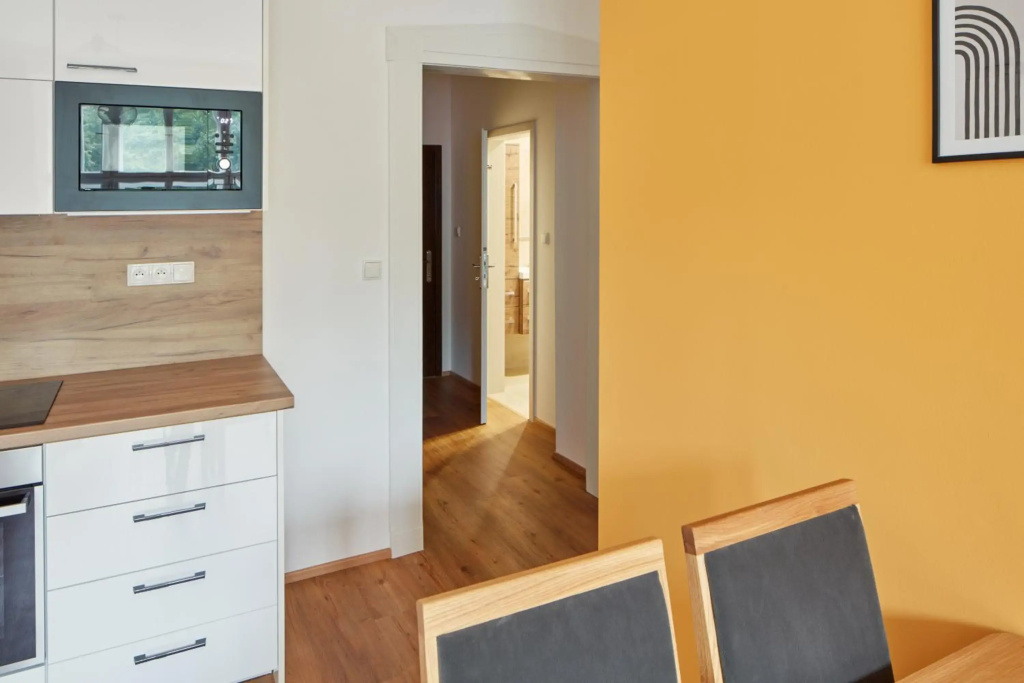 Prague Days - Modern Apartments w Easy City Access