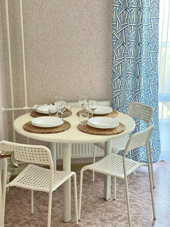 Rental Family Rooms (Рентал Фэмили) на Московском проспекте 215