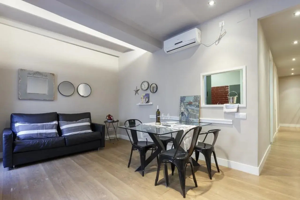 AinB Eixample-Miro Apartments