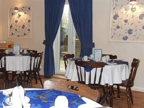 Powys Lodge