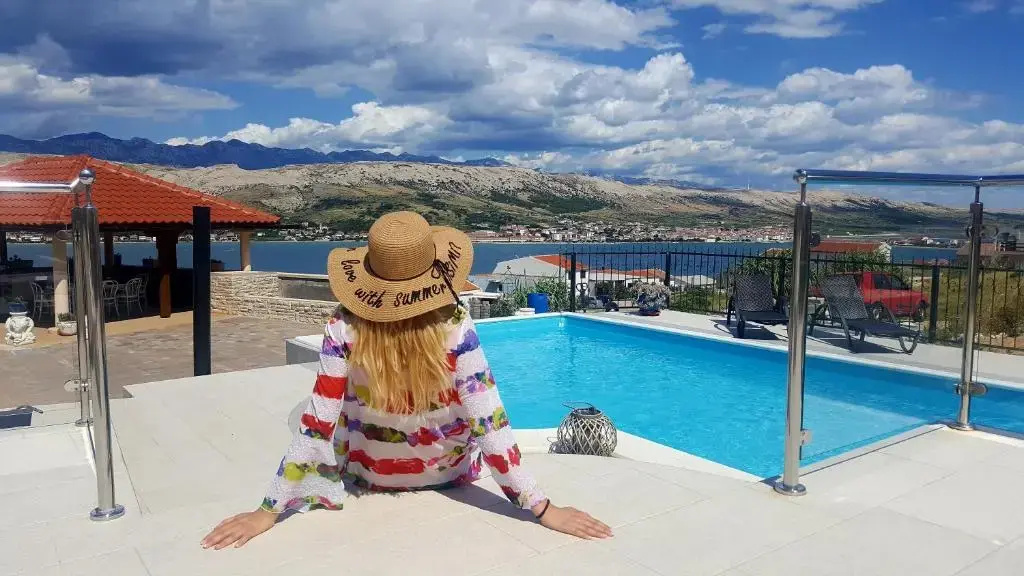Apartments Ivita