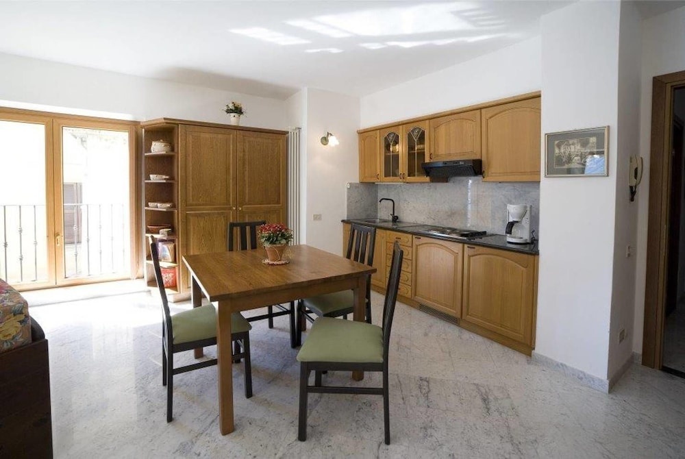 Lake Lugano 1 Bedroom Apartment