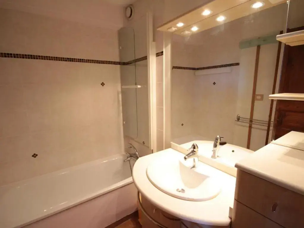 Appartement Hauteluce, 1 pièce, 5 personnes - FR-1-293-141