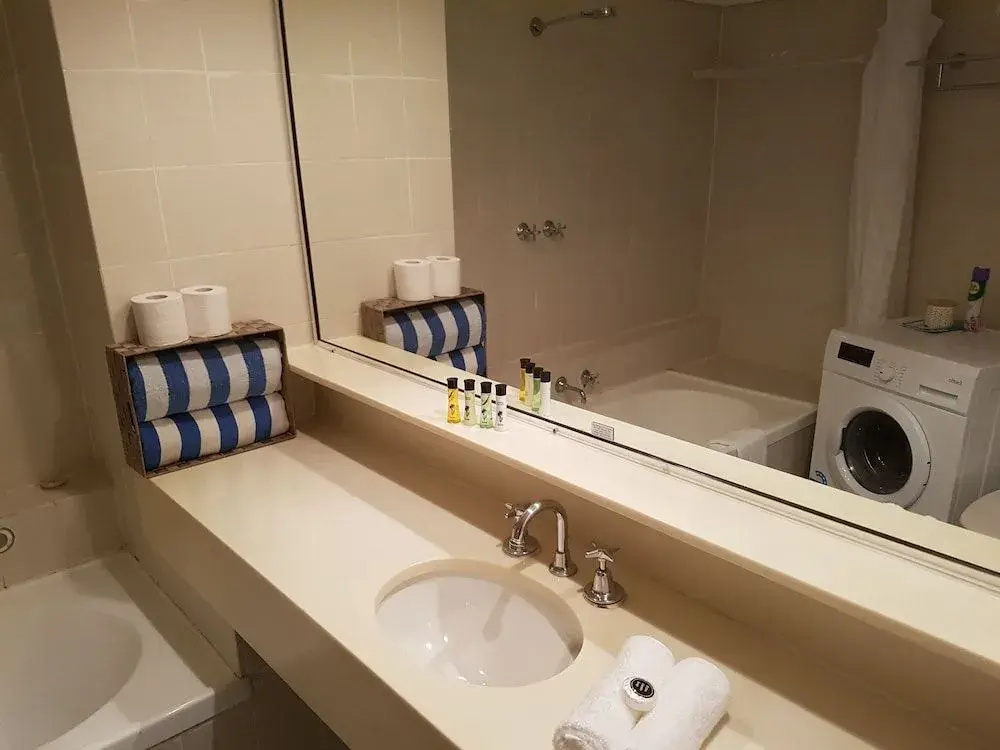Paxsafe Sydney Hyde Park Private Apartments - Roof Top Retreat & Pool