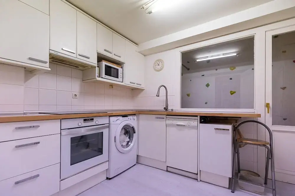 OLD TOWN VIII apartment by Aston Rentals