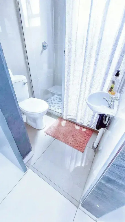 Latona Guest House & Spa