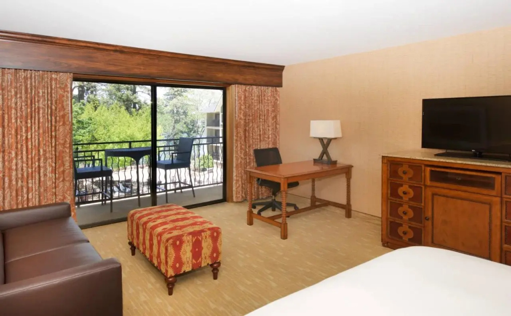 Lake Arrowhead Resort & Spa
