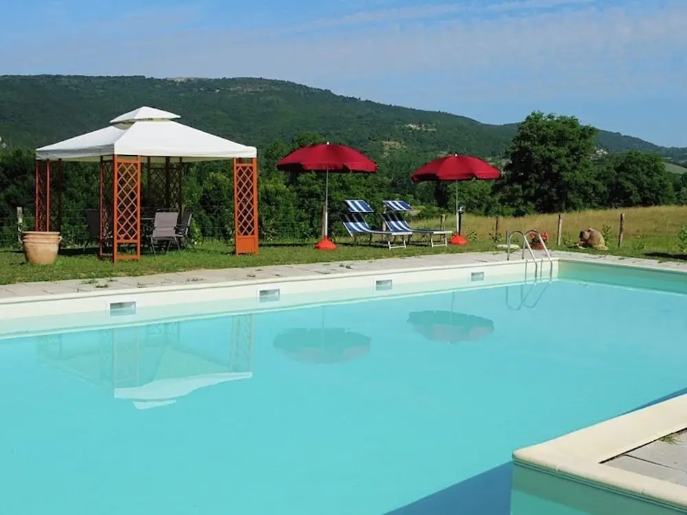 Farmhouse Near Lake Trasimeno With Pool