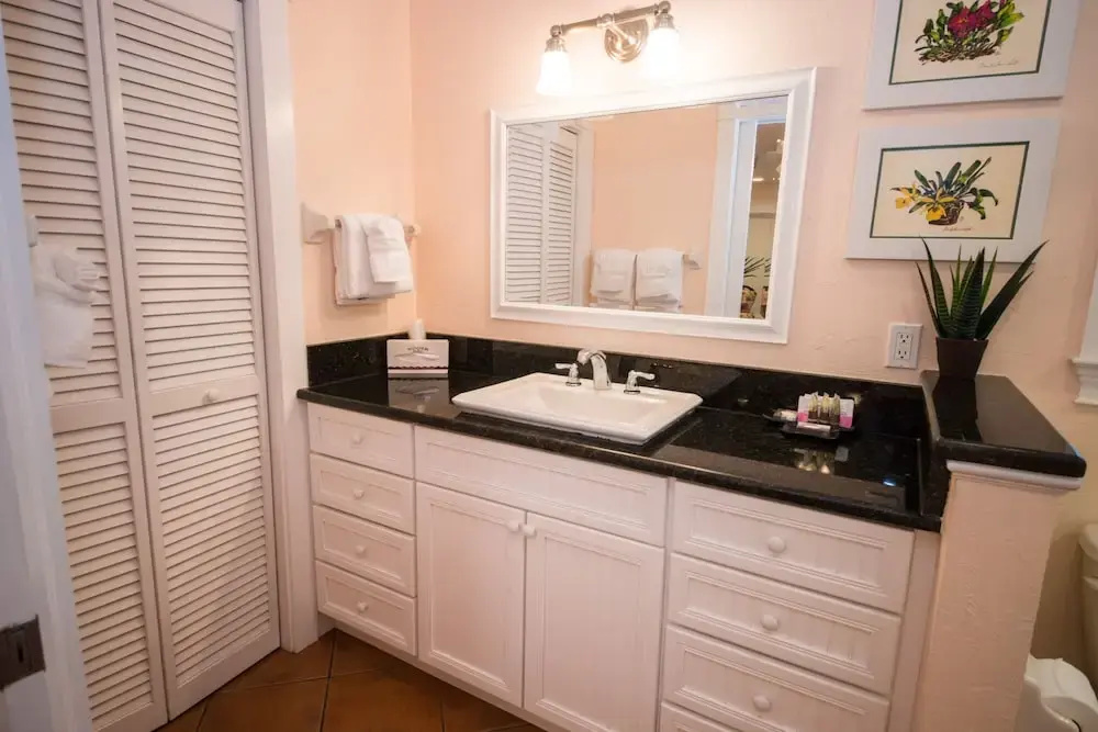 Tropic Isle At Anna Maria Island Inn