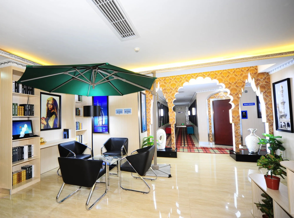 Jiang Yue Ming Shang Hotel