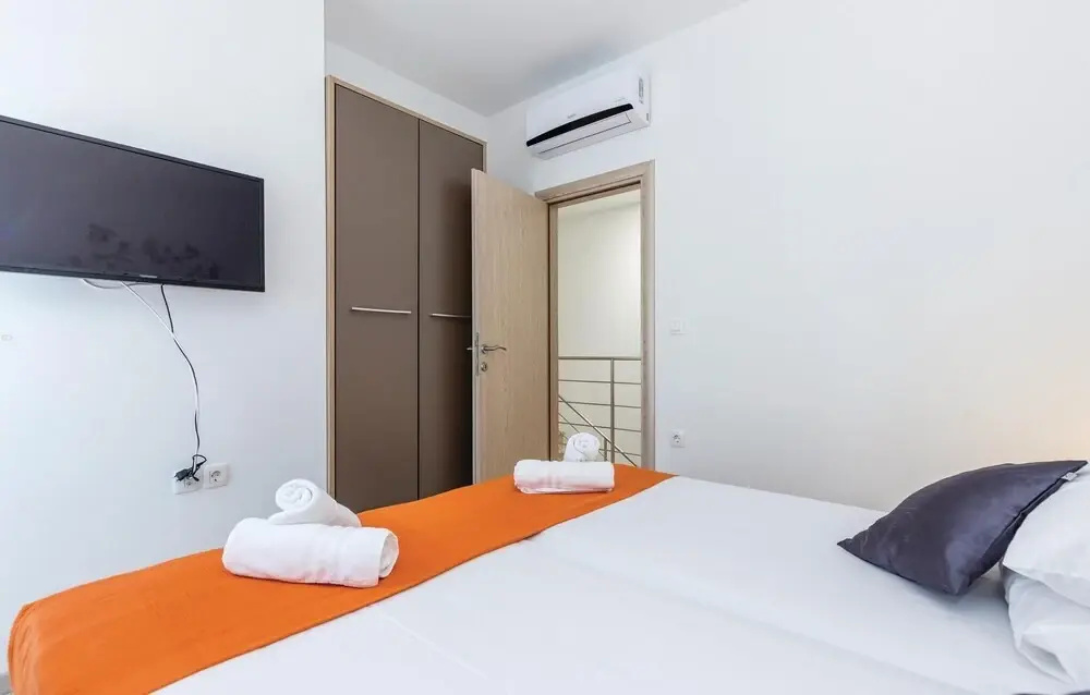 Awesome Home in Selce With Wifi and 4 Bedrooms