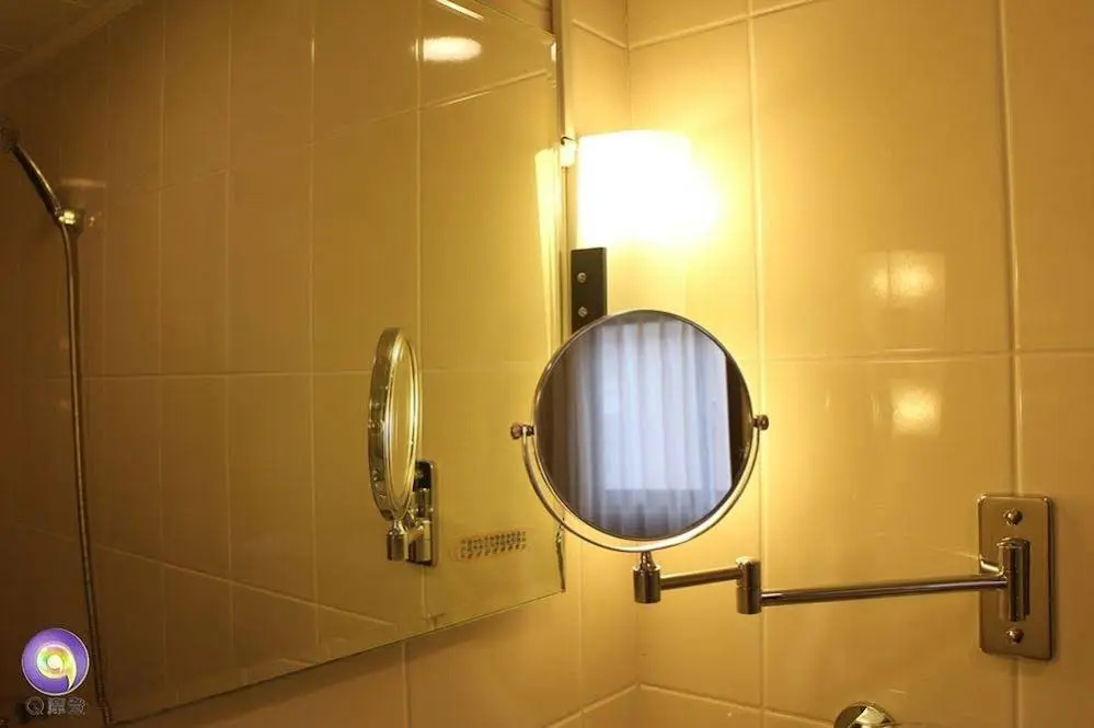 Q Modern Service Apartment