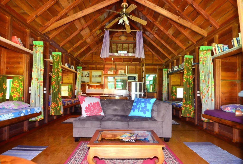 Marks Place Moorea