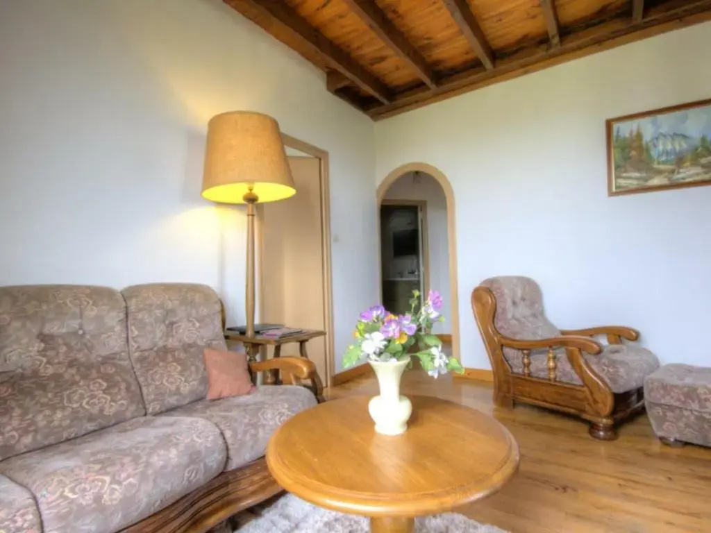 Gîte 80m² avec Terrasse, Wifi et Animaux Acceptés - FR-1-496-113