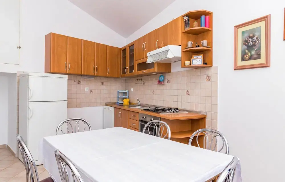 Nice Home in Pomer With Wifi and 3 Bedrooms