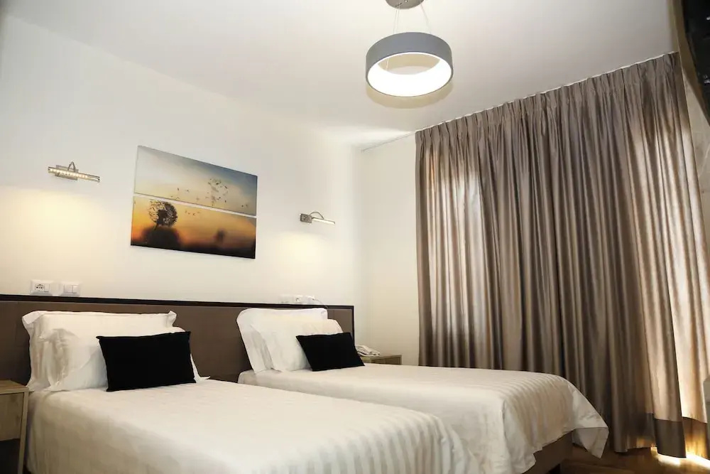Mervin Hotel