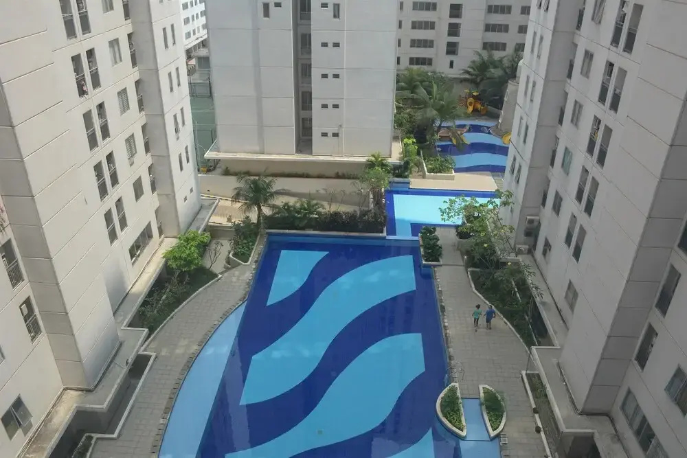 Strategic And Comfortable 1Br At Bassura City Apartment