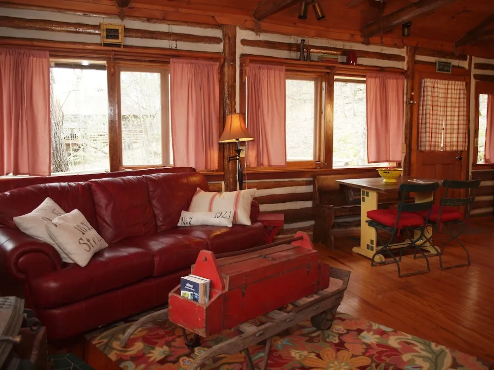 Lake Lucerne Resort & Ranch