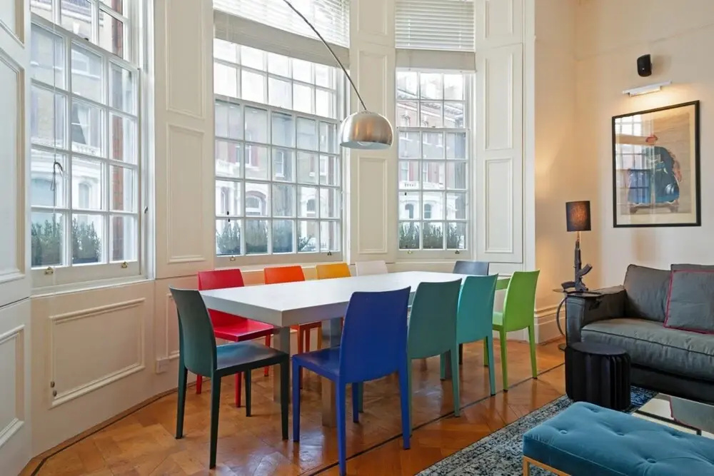 Bright 2 Bedroom Apartment in South Kensington