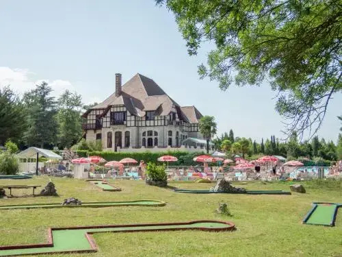 Résidence Château Cazalères