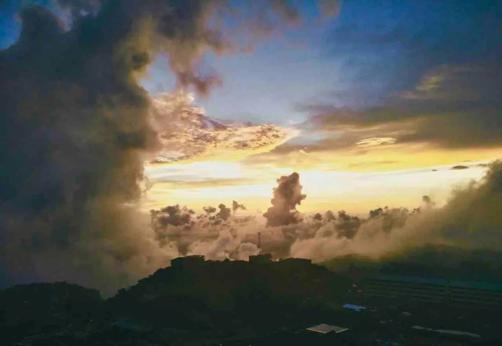 Vacation House in Baguio with Amazing Sunset Views