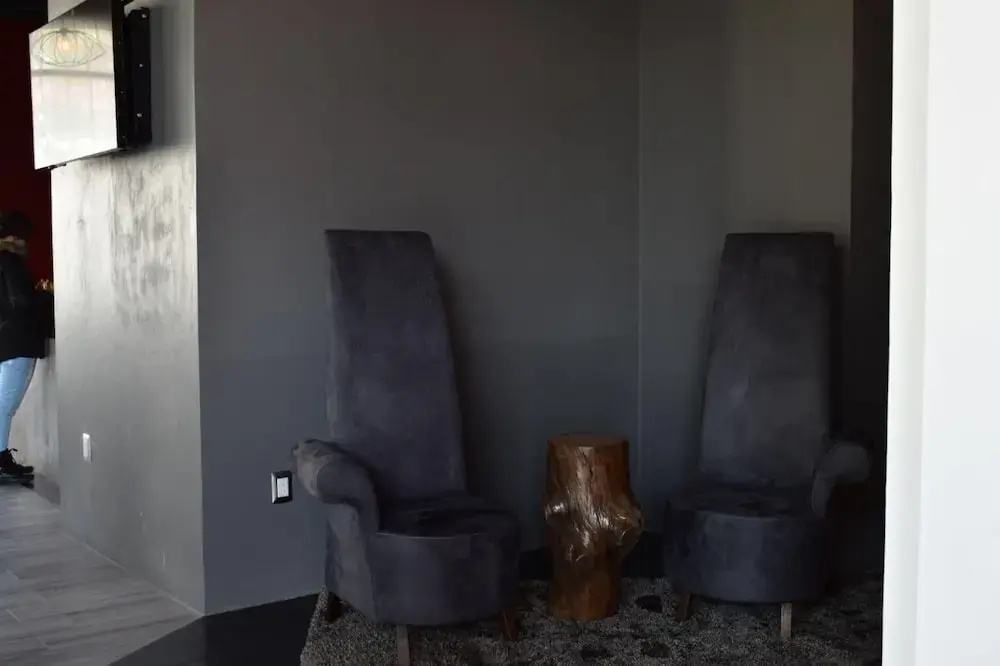 ESDUMA HK HOTEL Pachuca