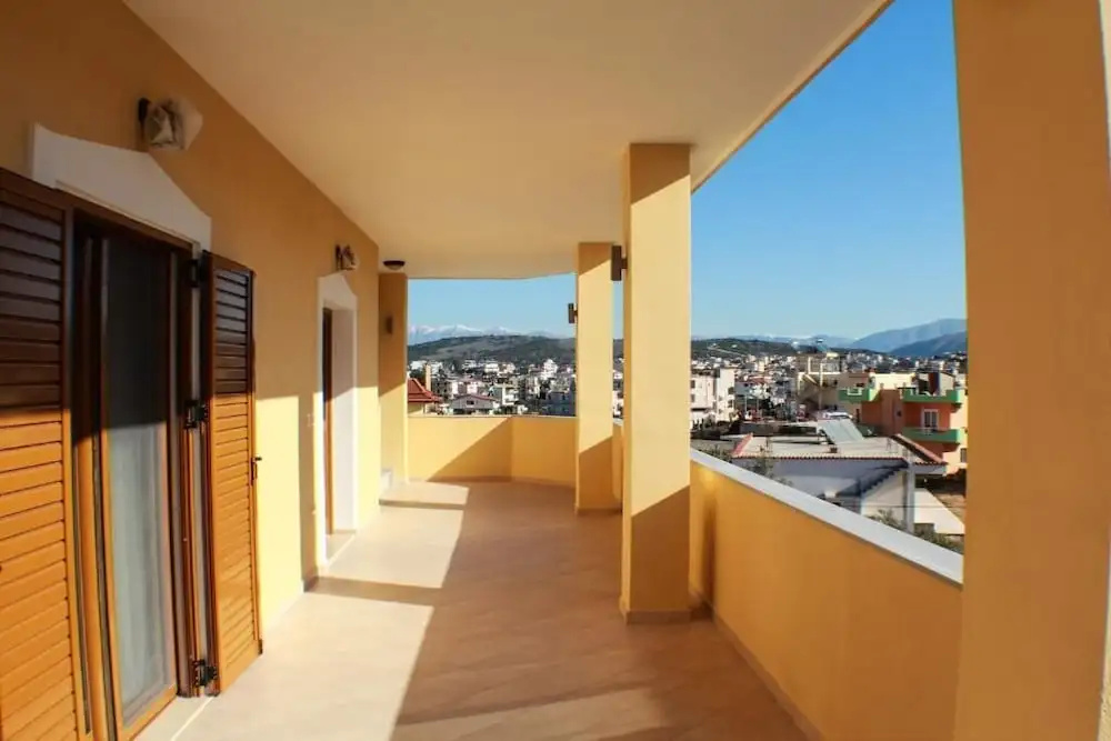 Vila Landi