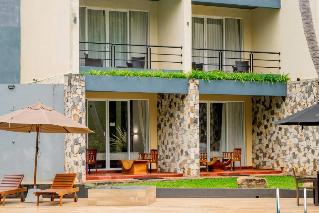 Miridiya Lake Resort