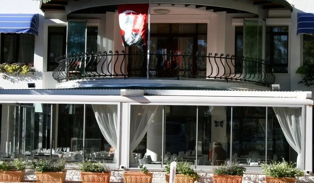 Sare Suites Beach Hotel
