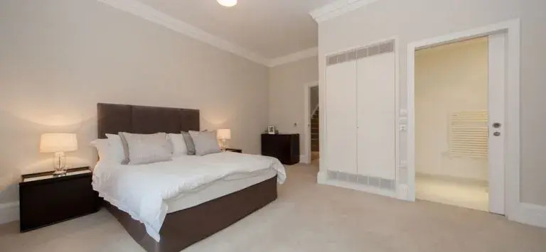 LVE- Oxford Street Apartments