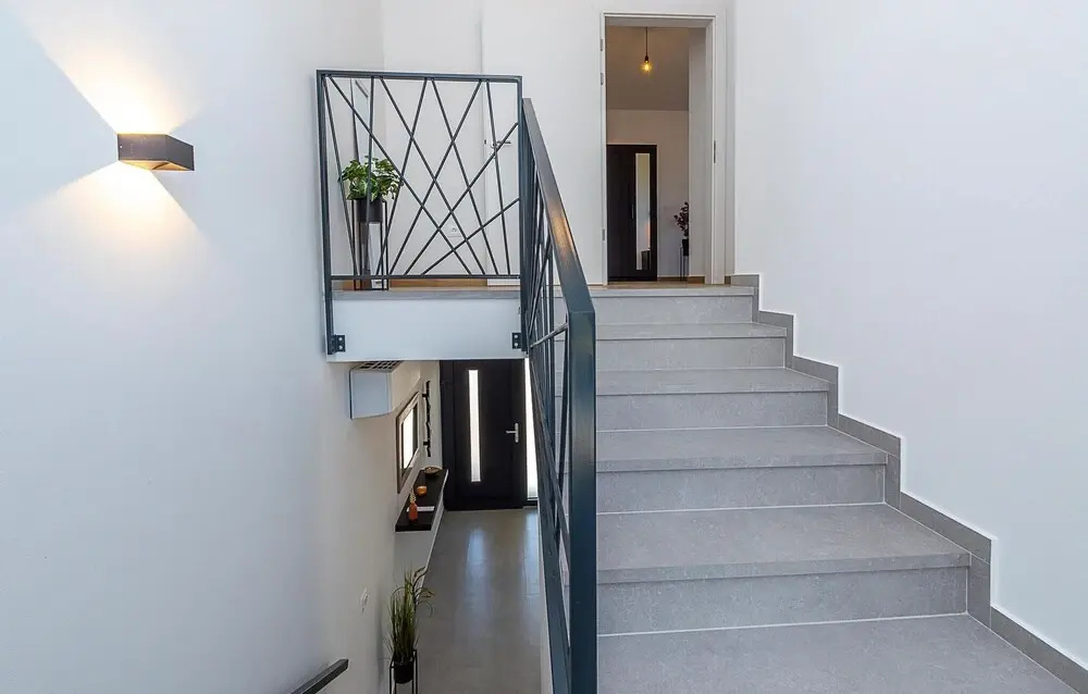 Awesome Home in Tar With Outdoor Swimming Pool, Wifi and 2 Bedrooms