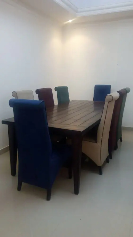 Zubara Plaza 2