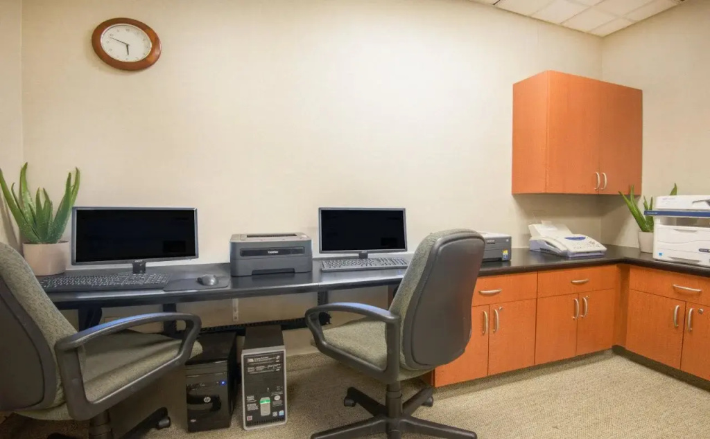 Holiday Inn & Suites Goodyear - West Phoenix Area by IHG