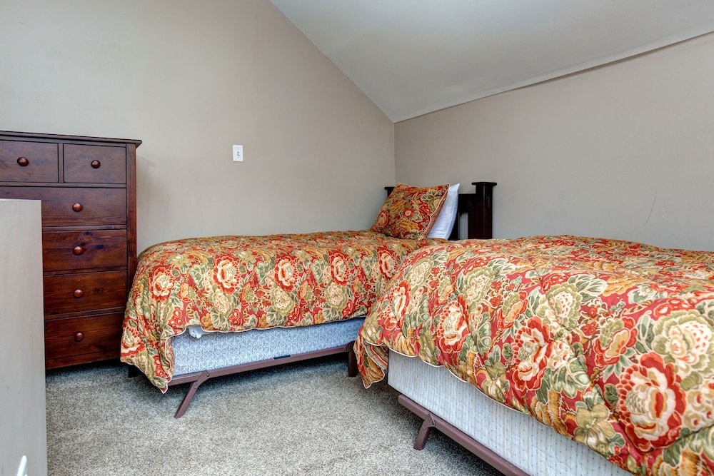 1700 Three Kings Dr Condo Unit #160 - 4 Br condo by RedAwning