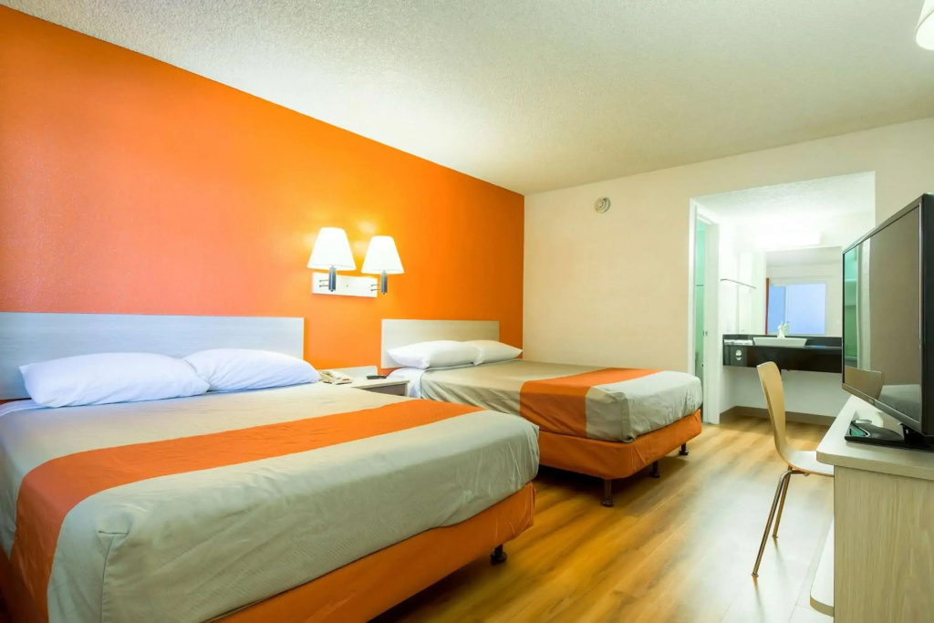 Motel 6-Rancho Mirage, CA - Palm Springs