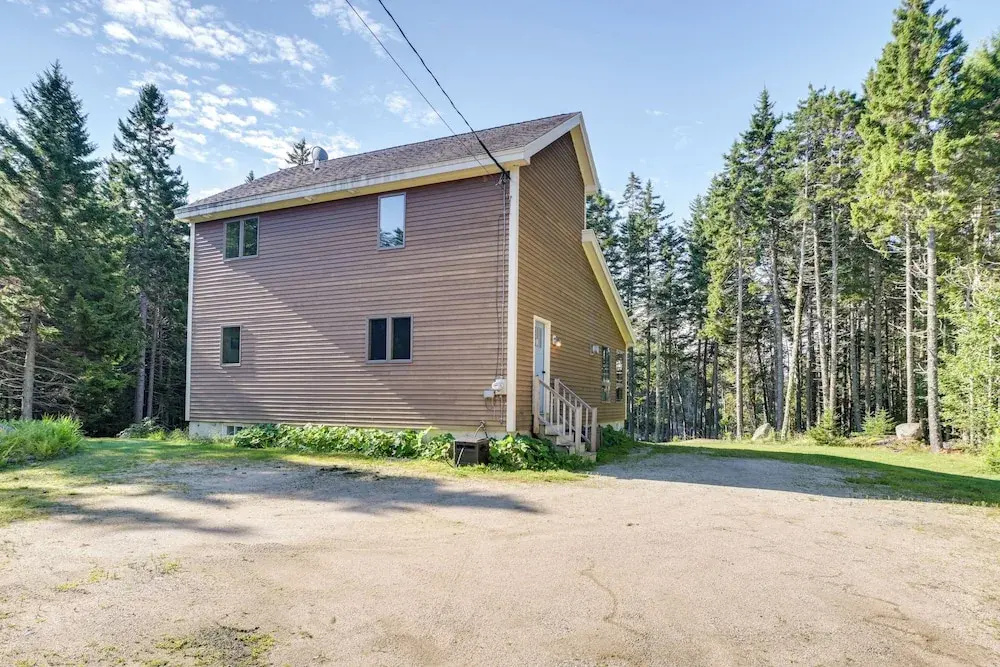 Waterfront Deer Isle Retreat w/ Fire Pit!