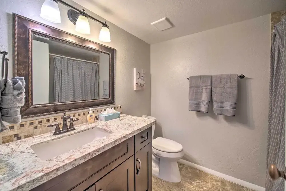 Phoenix Home w/ Pool, Near Golf, Hiking & More!