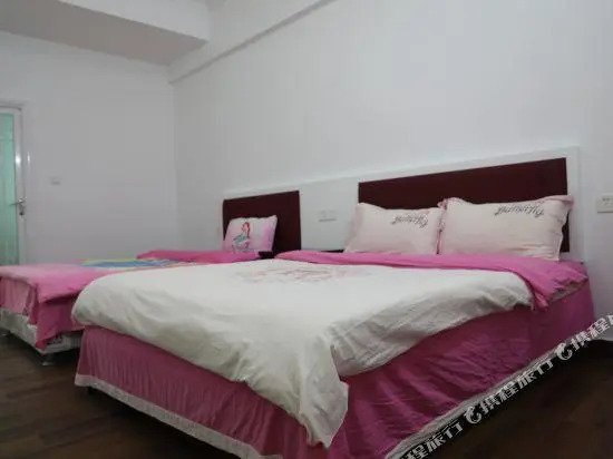 Zhuoyue Parent-child Inn