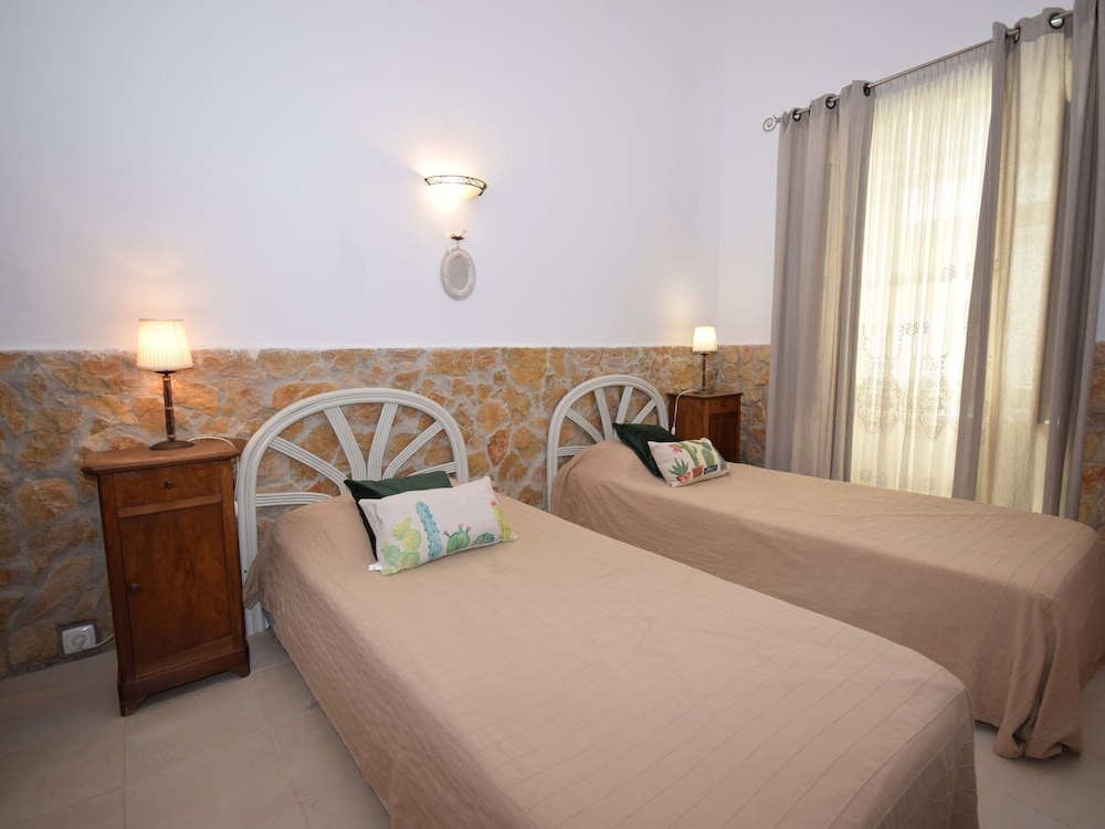 Pittoresque House With Character in Centre Fuseta Near the Sea