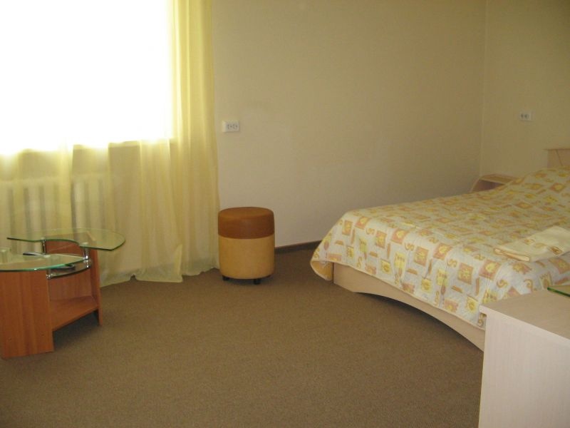 Jurga Otel'
